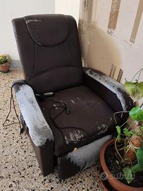 Poltrona reclinabile