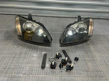 Fari anteriori Ford Focus Cmax