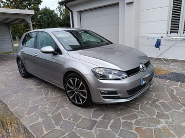 VOLKSWAGEN Golf 7ª serie - 2016