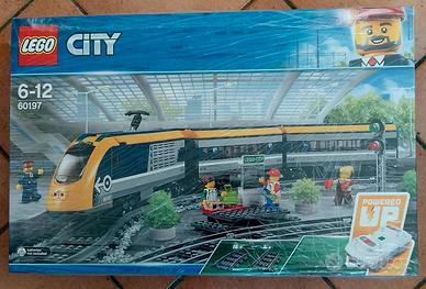 LEGO CITY 60197 TRENO PASSEGGERI 