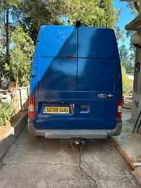 Furgone inglese camperizato