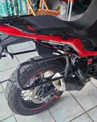 Telaietti + borse laterali Givi X cape 650