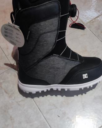 scarponi snowboard donna DC Taglia Numero 38