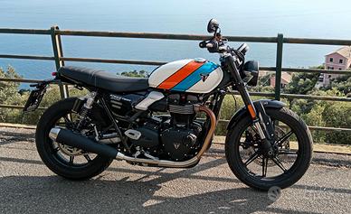 Triumph Speed twin 900