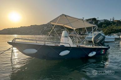 Barca open Dell Quay Dory 13