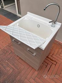 Mobiletto lavatoio lavanderia