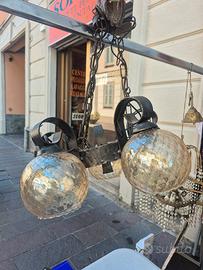 lampadario in ferro battuto