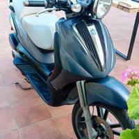Beverly 250