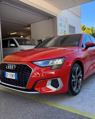 Audi A3 SPB 30 1.0tfsi mhev Business stronic UNIPR