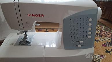 Macchina da Cucire Singer 7422