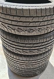 4 pneumatici invernali Pirelli Sottozero Winter 2