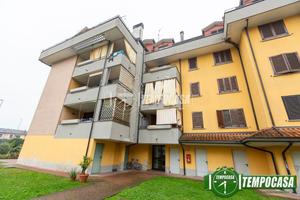 TRE LOCALI CON DOPPI SERVIZI