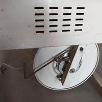 reggiatrice semiautomatica per imballo con nastro 