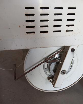 reggiatrice semiautomatica per imballo con nastro 