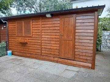 Roulotte stanziale + casetta in legno