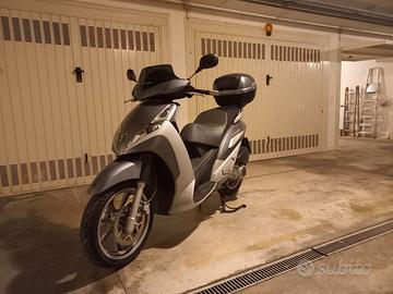 Scooter Peugeot Geopolis 250