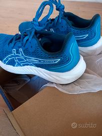 Scarpe Asics n. 37