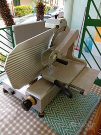 Affettatrice professionale lama 35