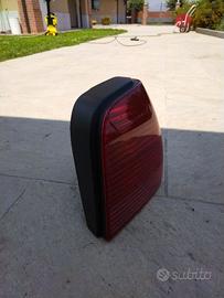 Faro posteriore lato Dx Volkswagen Polo 6n2