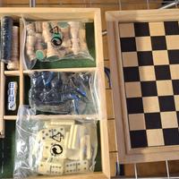 Scacchi, Dama ed altri giochi