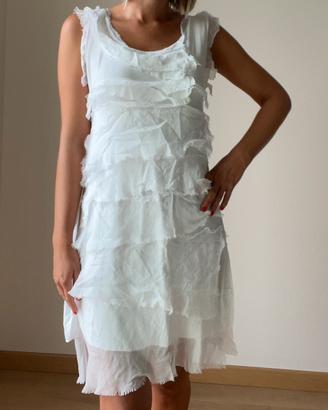 Abito bianco a balze