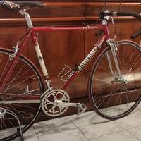 bici da corsa Colnago Victory.