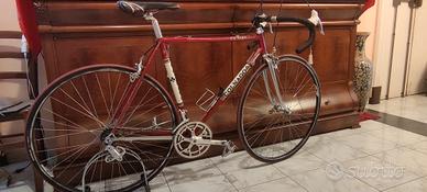 bici da corsa Colnago Victory.