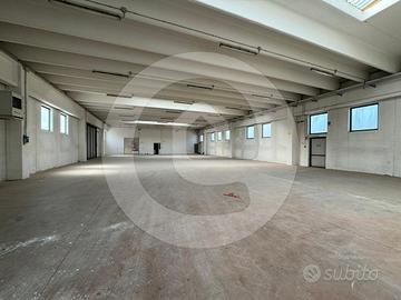 Capannone a Piombino Dese