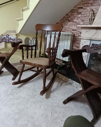 Dondolo in legno vintage