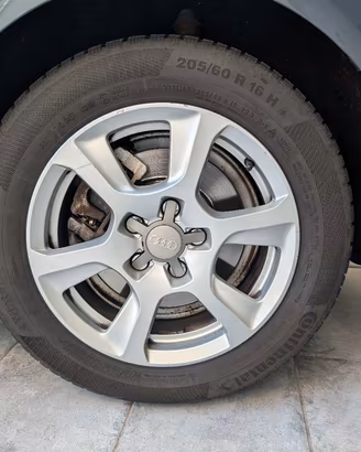 Cerchi + gomme invernali Audi A4
