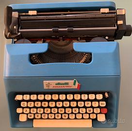 Macchina da scrivere Olivetti Italia 90