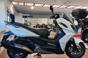 Kymco K-XCT 300i