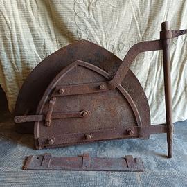 Porta per forno a legna in ghisa