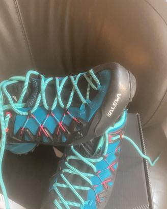 Scarpa da avvicinamento