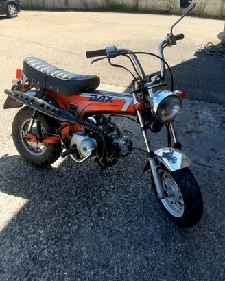 Honda ST 70 DAX - 1988