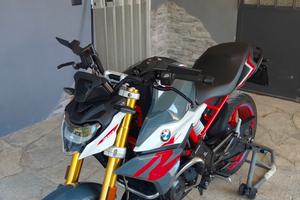 BMW G310R