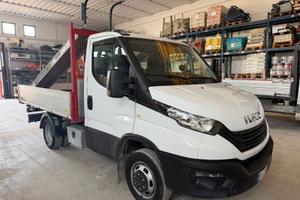 Iveco Daily 35-180 ribaltabile trilaterale Ambra