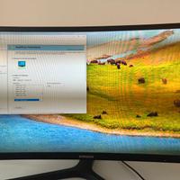 Samsung C24FG73 Monitor Gaming da 24" Curvo.