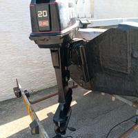 Barca 4.20mt con motore Evinrude 20cv