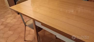 tavolo vintage 