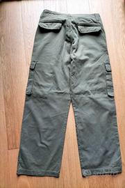Pantaloni verdi stradivarius deals