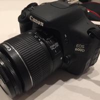 CANON REFLEX 600D