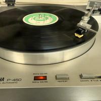Giradischi piatto Yamaha P-450 con tesrina shure