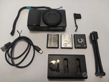 RICOH GR III HDF USATA POCHISSIMO