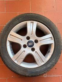 3 Cerchioni Ford Fiesta 2008 -17”-buone condizioni