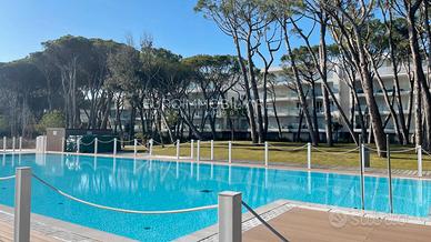 Trilocale con piscina zona pineta