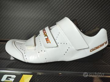 scarpa  da strada Gaerne n.38 bianca nuova 