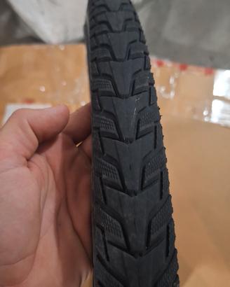 Scwalbe GT Tour 29x1.75 copertone mtb rinforzato