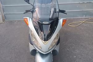 scooter Madison 200