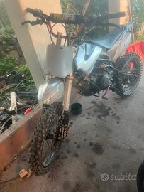 Pit bike 160